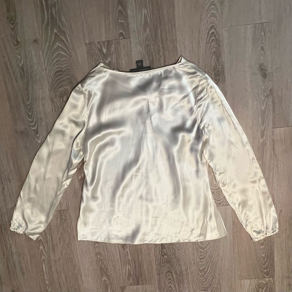 Josephine Chaus 100% Silk Ivory Long Sleeve Neck Twist Cut Out Top 10 M - Picture 6 of 16
